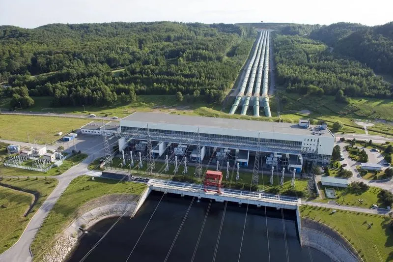 Zrozumienie działania elektrowni szczytowo-pompowej i jej znaczenia w zarządzaniu energią