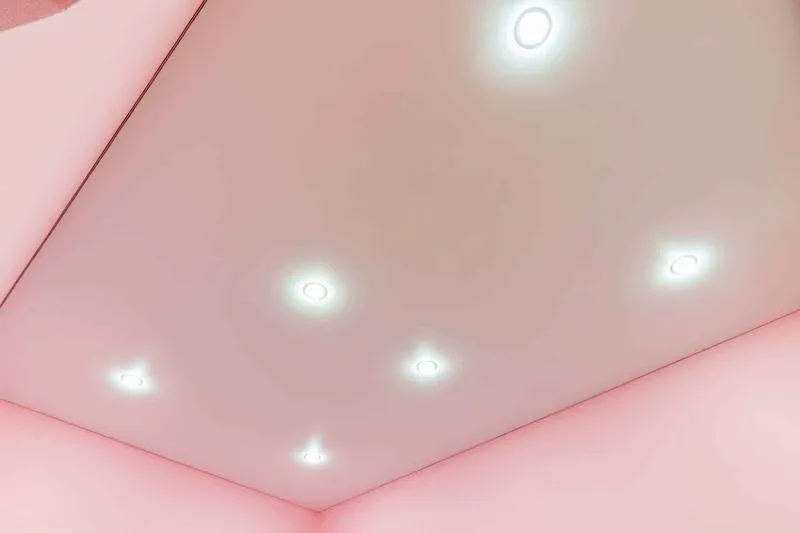 Ceny sufitów podwieszanych 2025