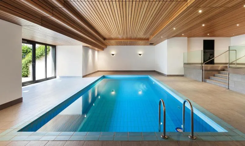 Wpływ basenu na wartość nieruchomości